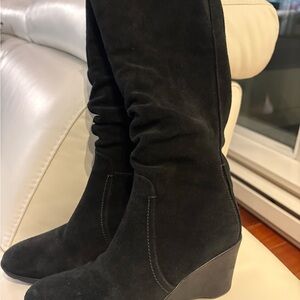 Blondo Black Suede Wedge Boots
